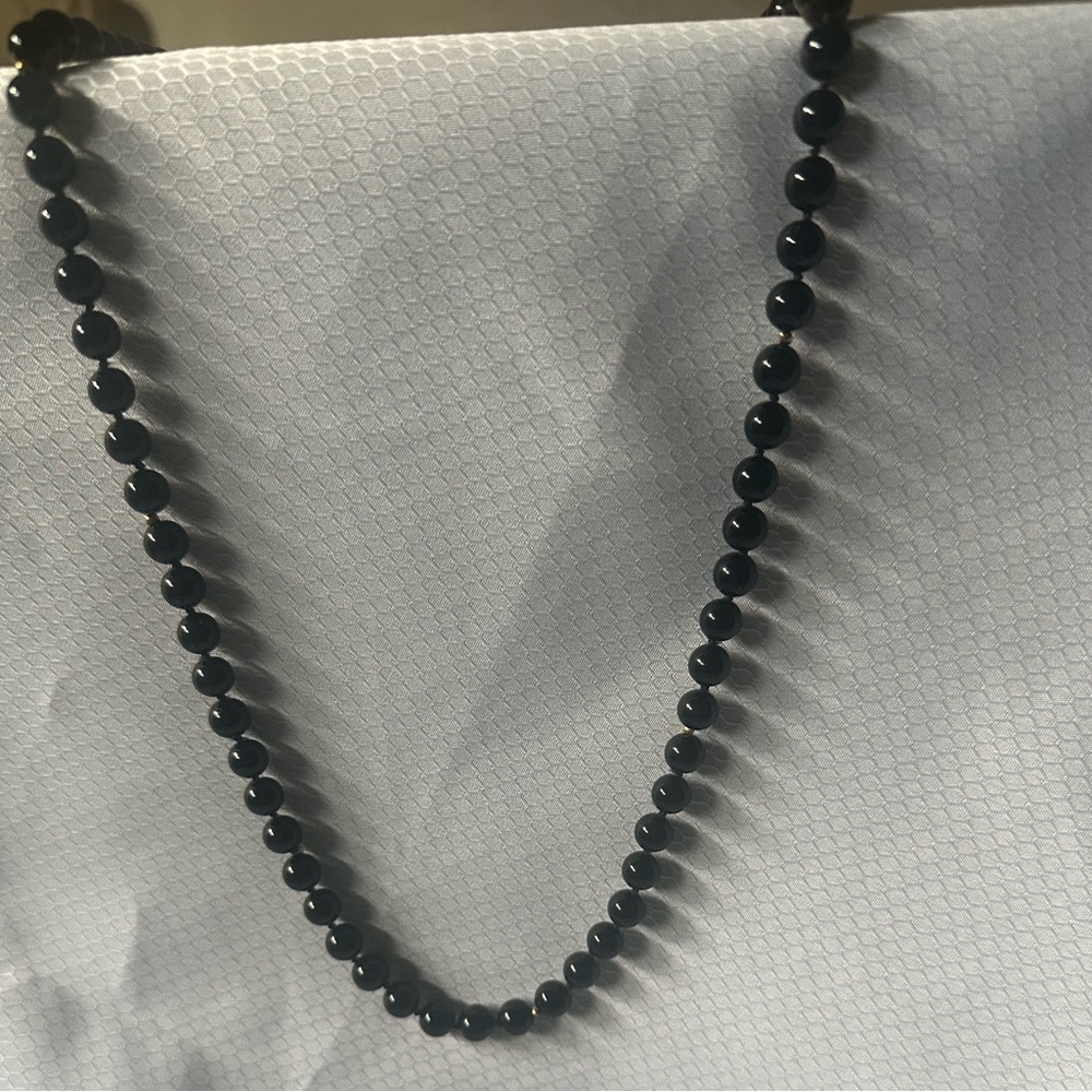 Vintage Glass Necklace 34 inches